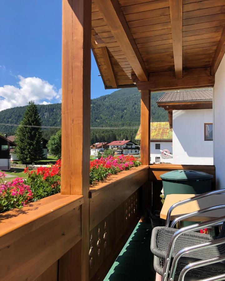 Gaestehaus Schoenberg Leutasch Exterior foto